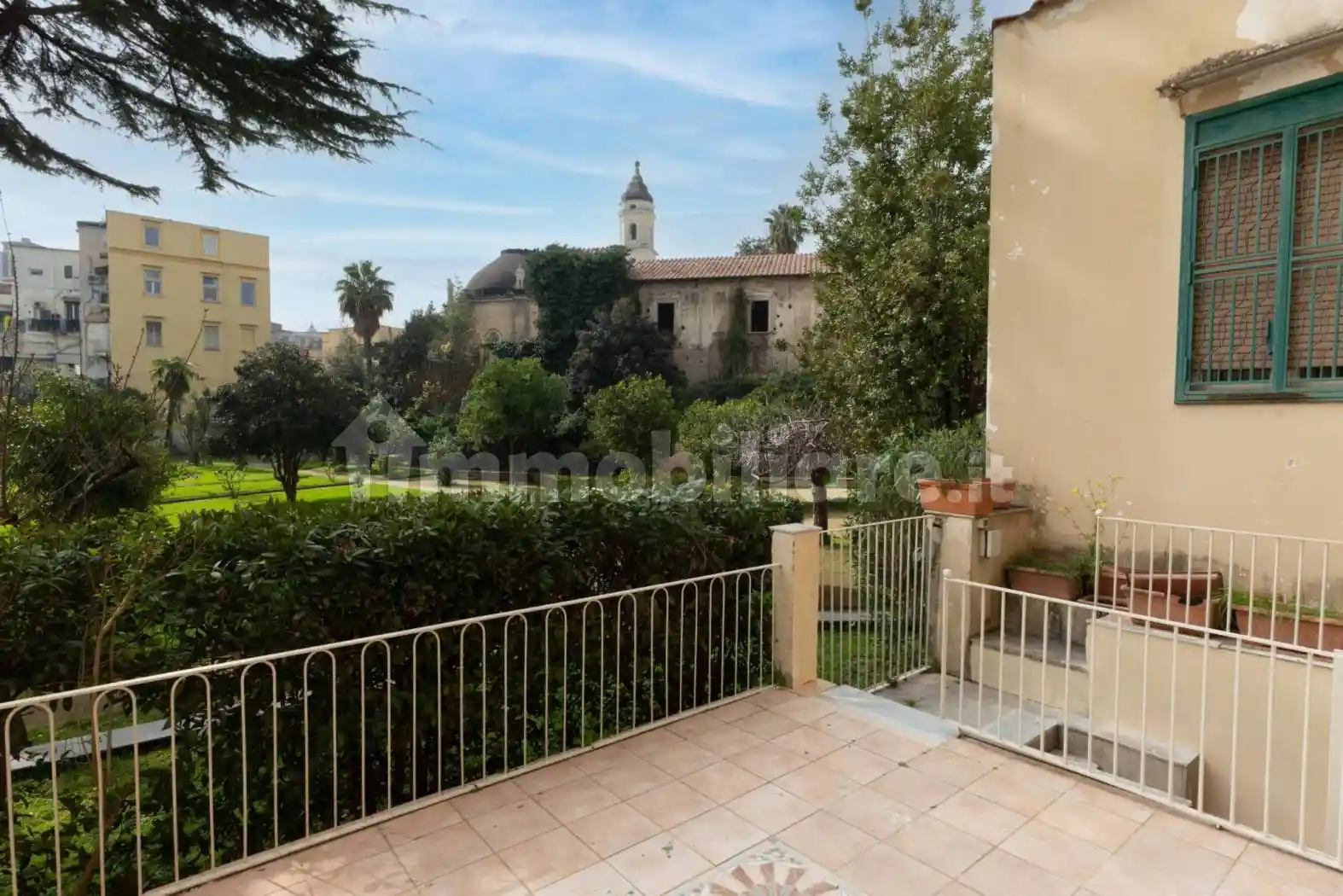 Appartamento in affitto a Napoli