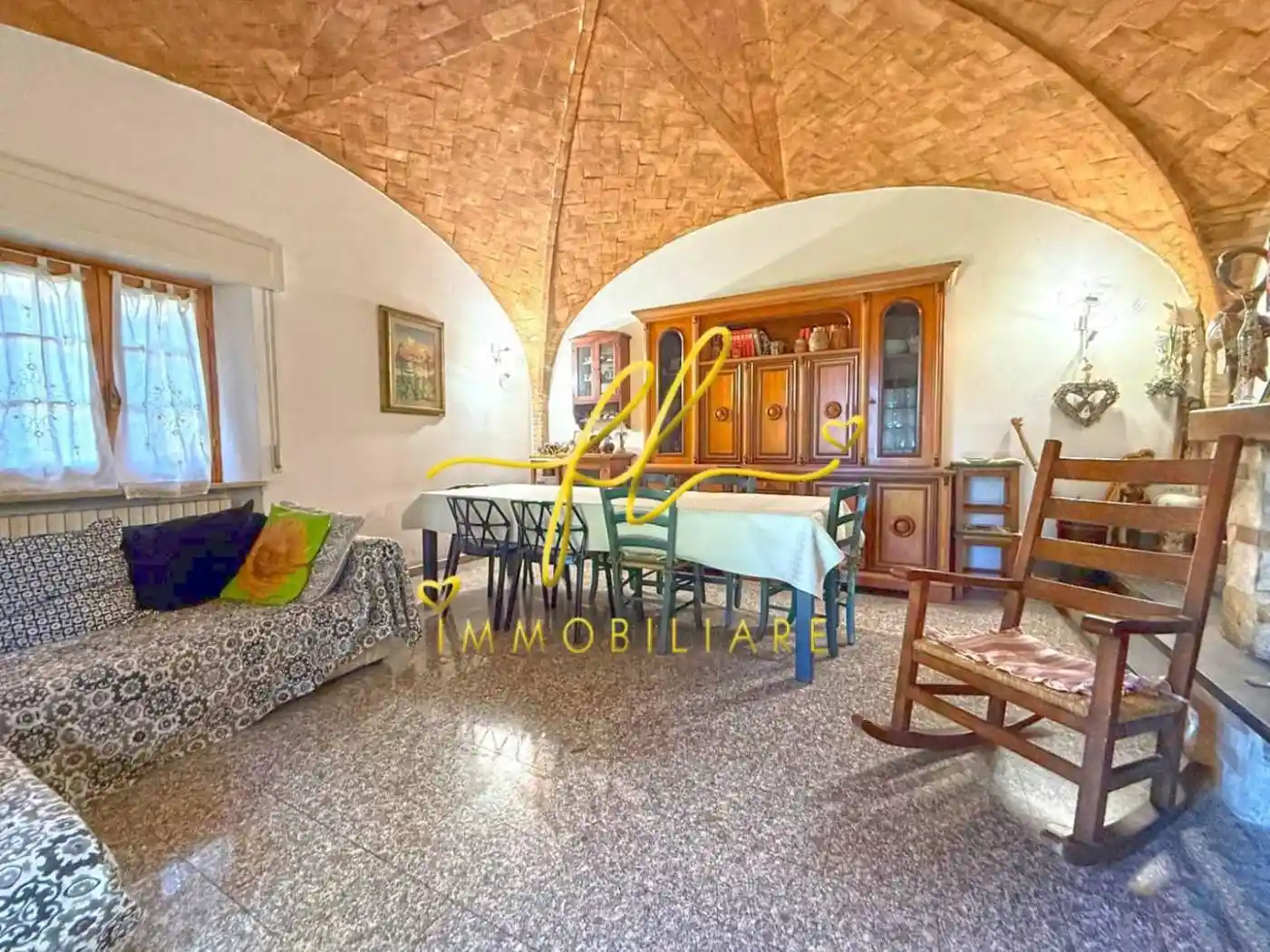 Appartamento in vendita a Cecina