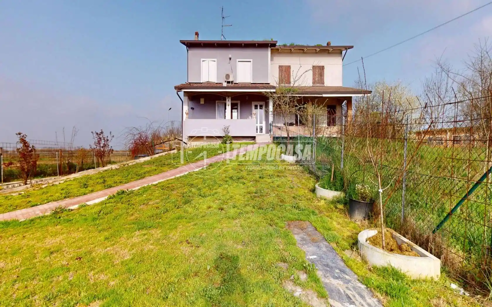 Casa indipendente in vendita a Novellara