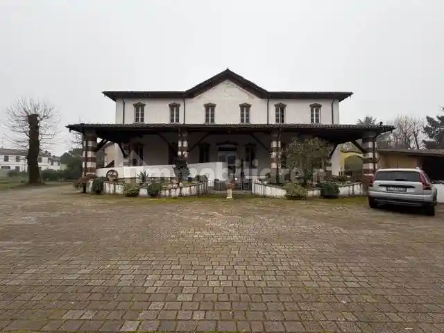 Villa in vendita a Gravellona Lomellina