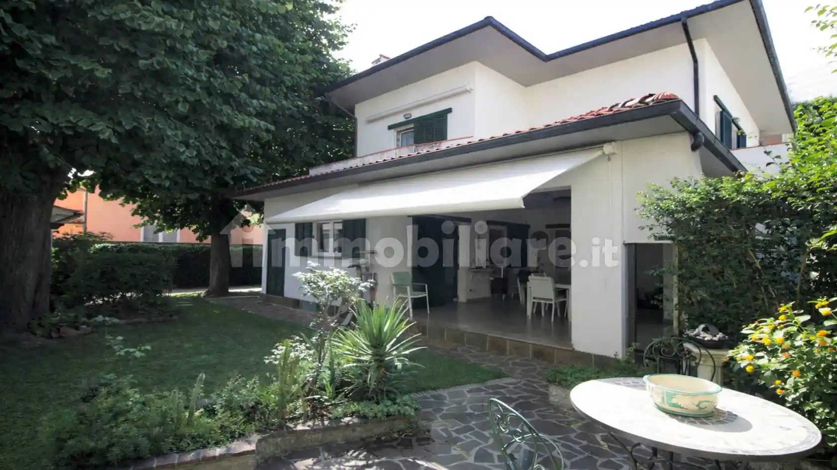 Villa in vendita a Livorno