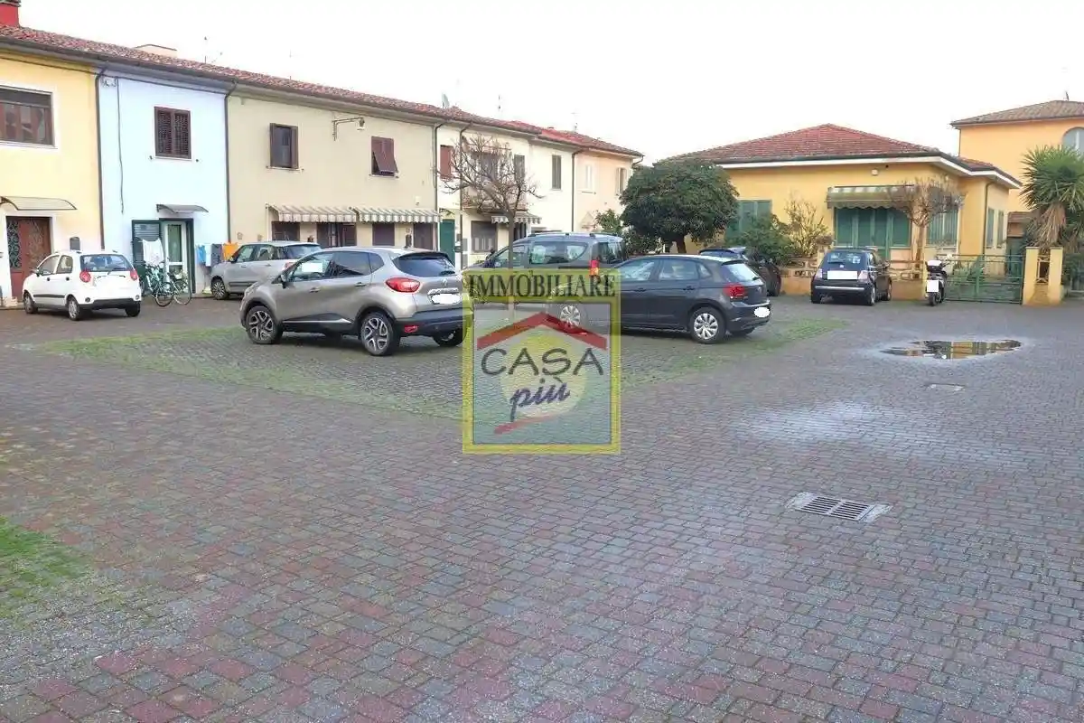 Casa indipendente in vendita a Pisa