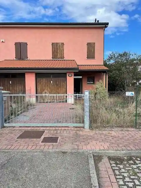 Villetta a schiera in vendita a Carpi