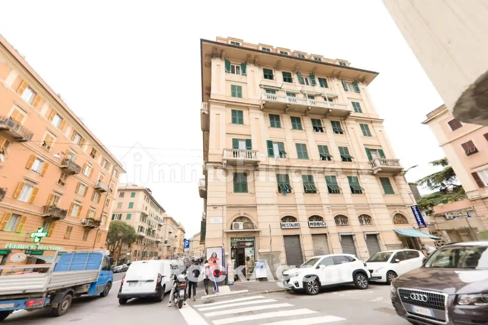 Appartamento in vendita a Genova