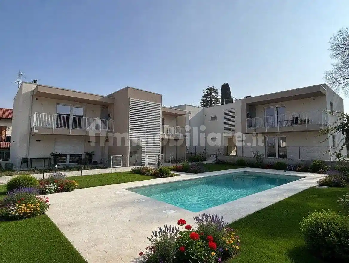 Appartamento in vendita a Peschiera del Garda