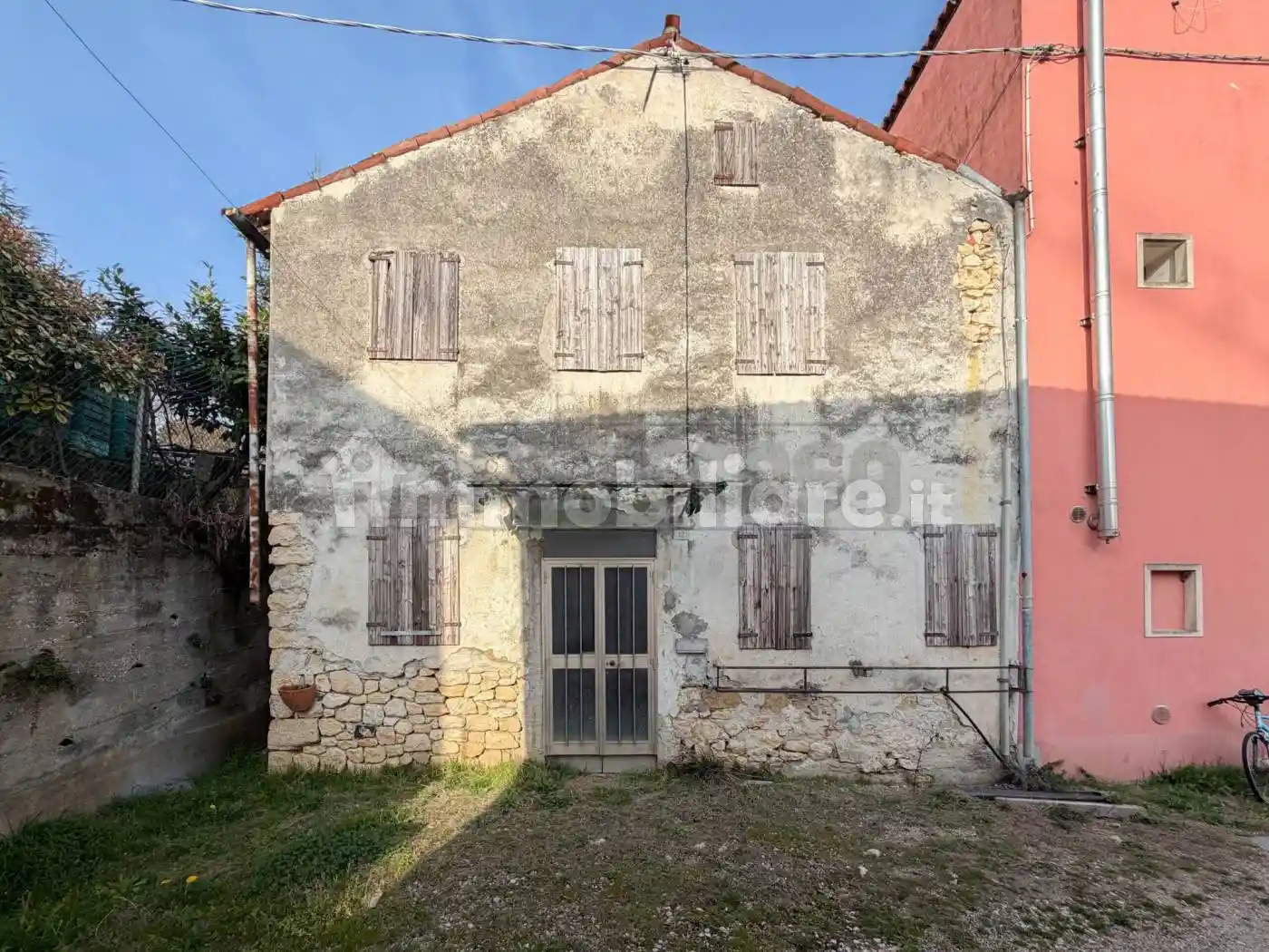 Rustico - Casale in vendita a Monteviale