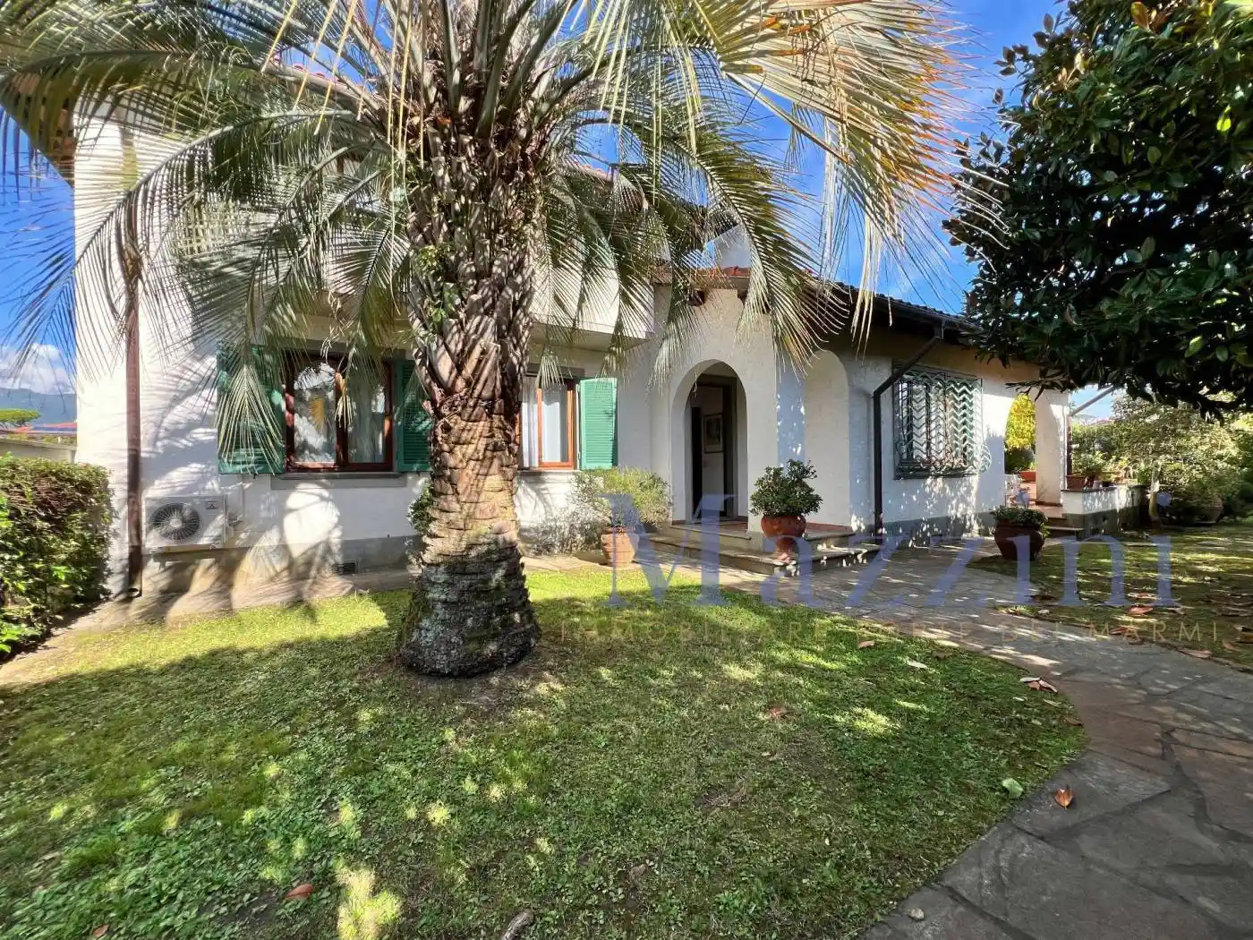 Villa in vendita a Forte dei Marmi