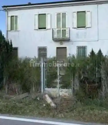 Casa indipendente in vendita a Riva del Po