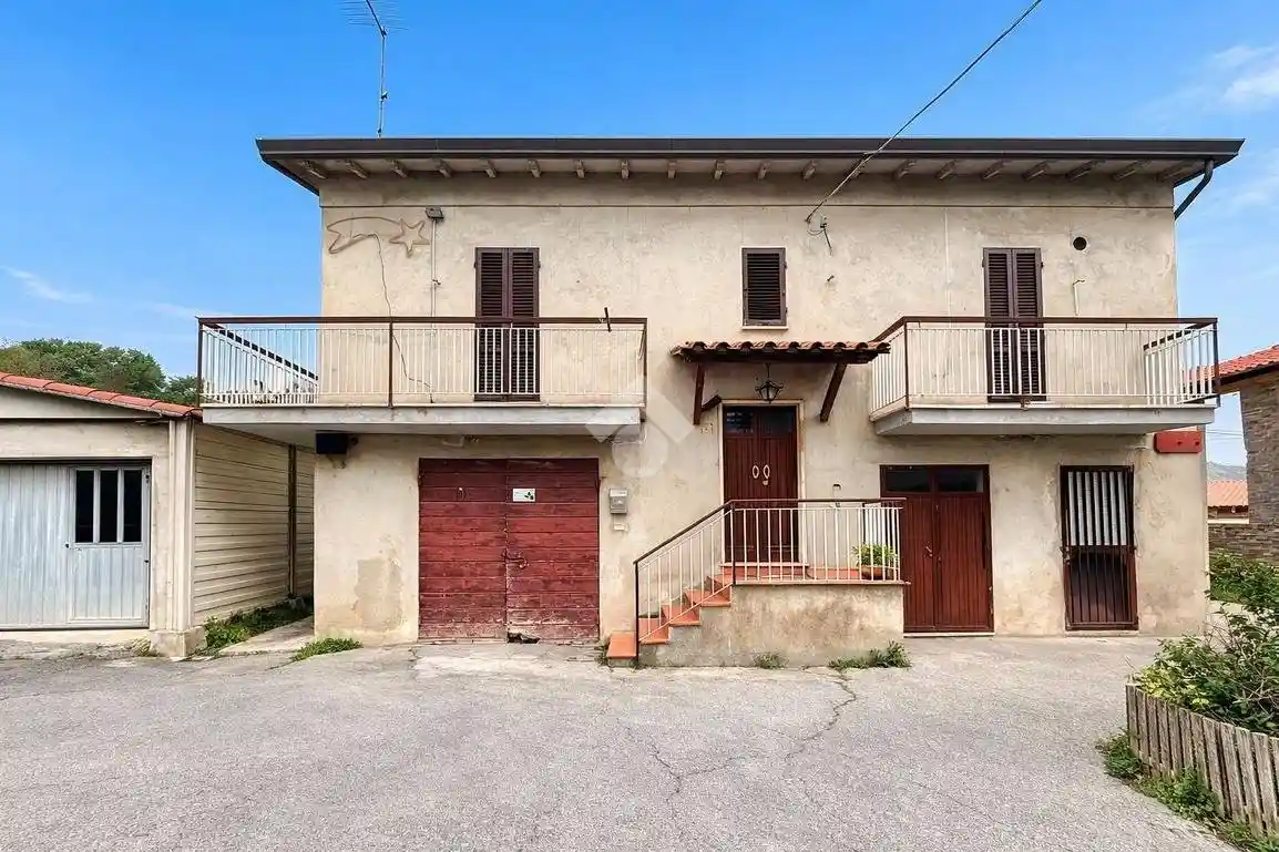 Casa indipendente in vendita a Assisi