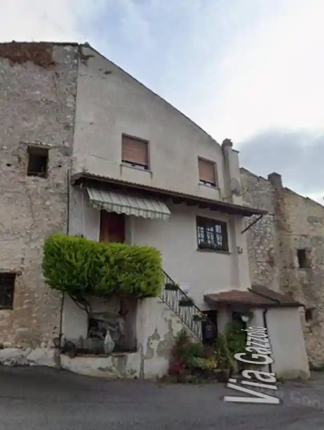 Casa indipendente in vendita a Serle