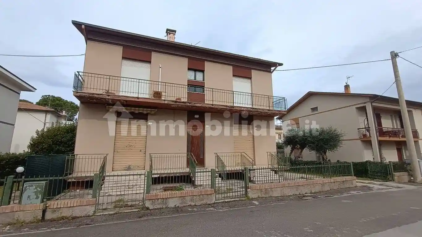 Villa in vendita a Fano