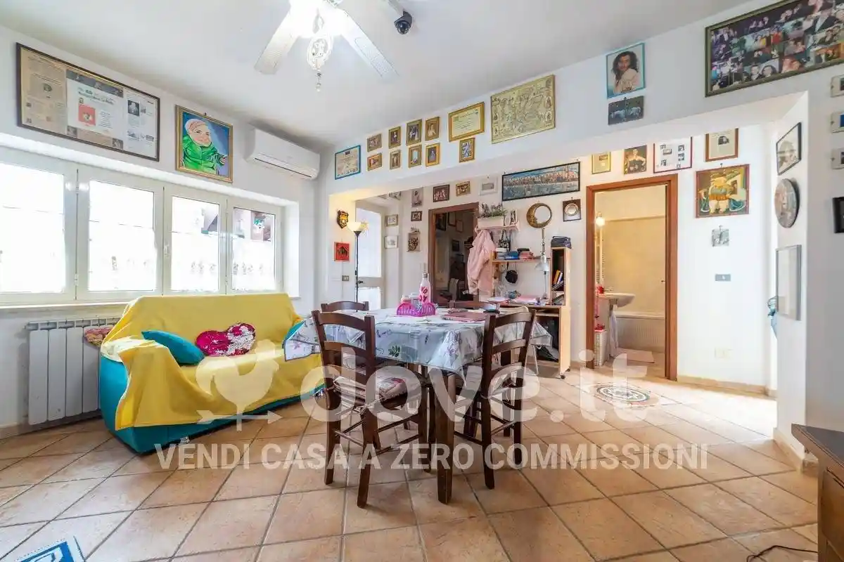 Appartamento in vendita a Roma