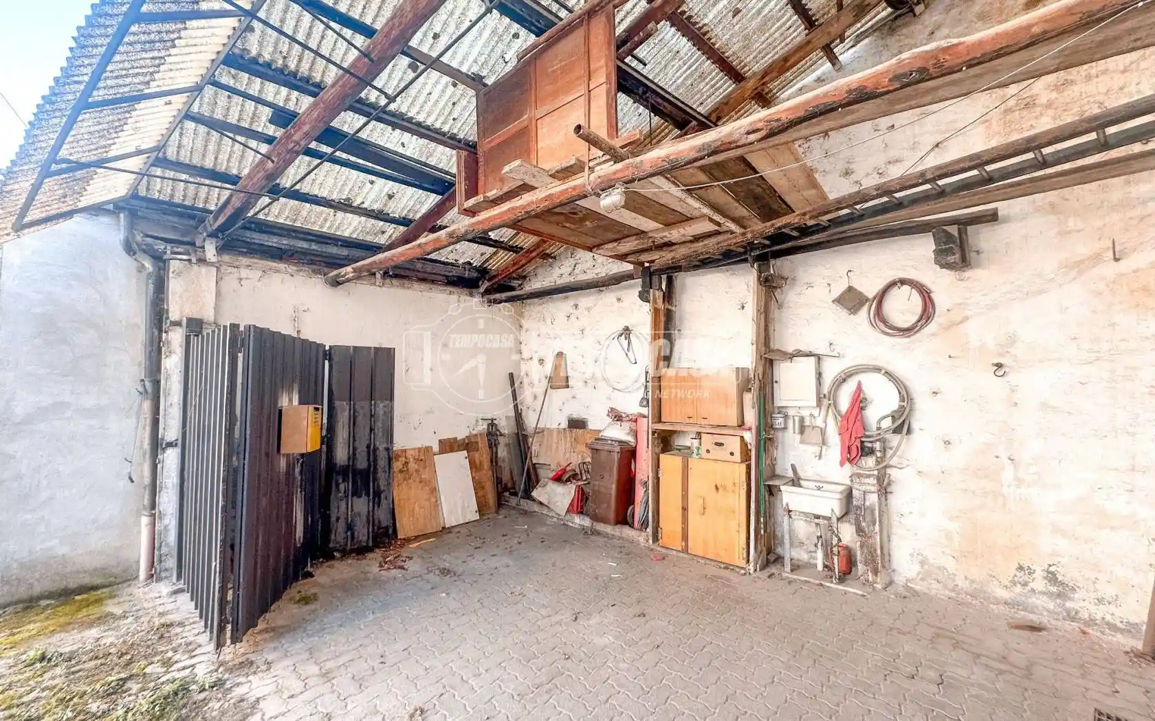 Rustico - Casale in vendita a Reano