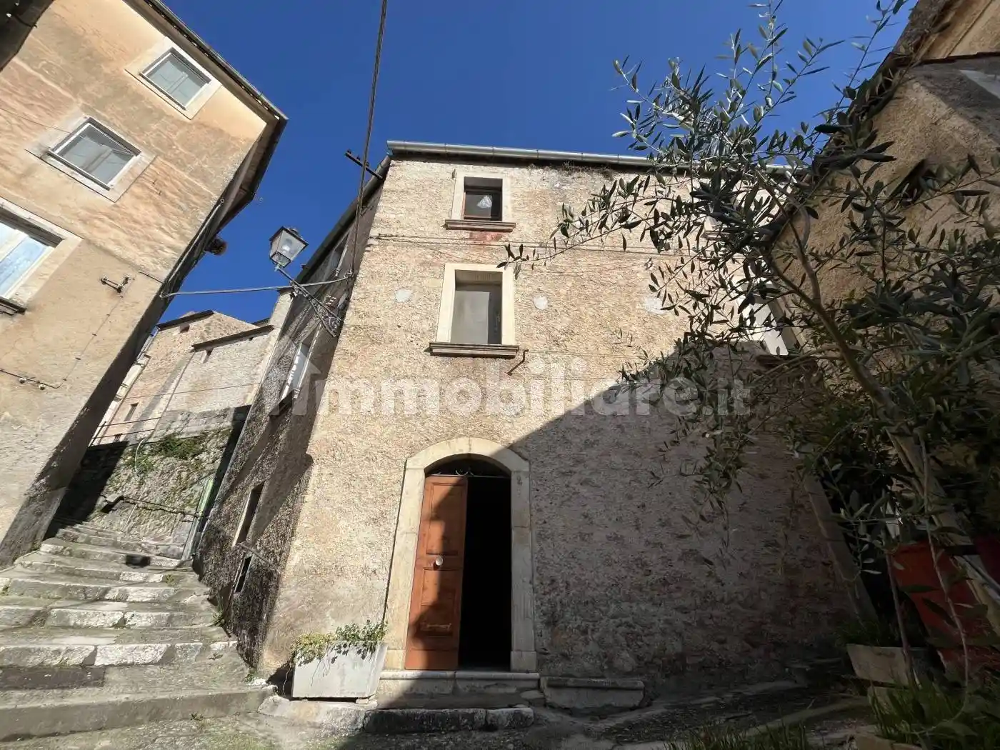 Appartamento in vendita a Alvito