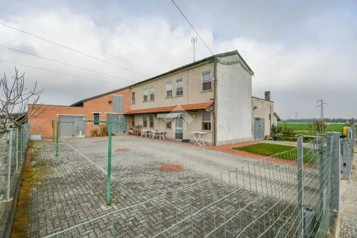 Casa indipendente in vendita a Poggio Renatico