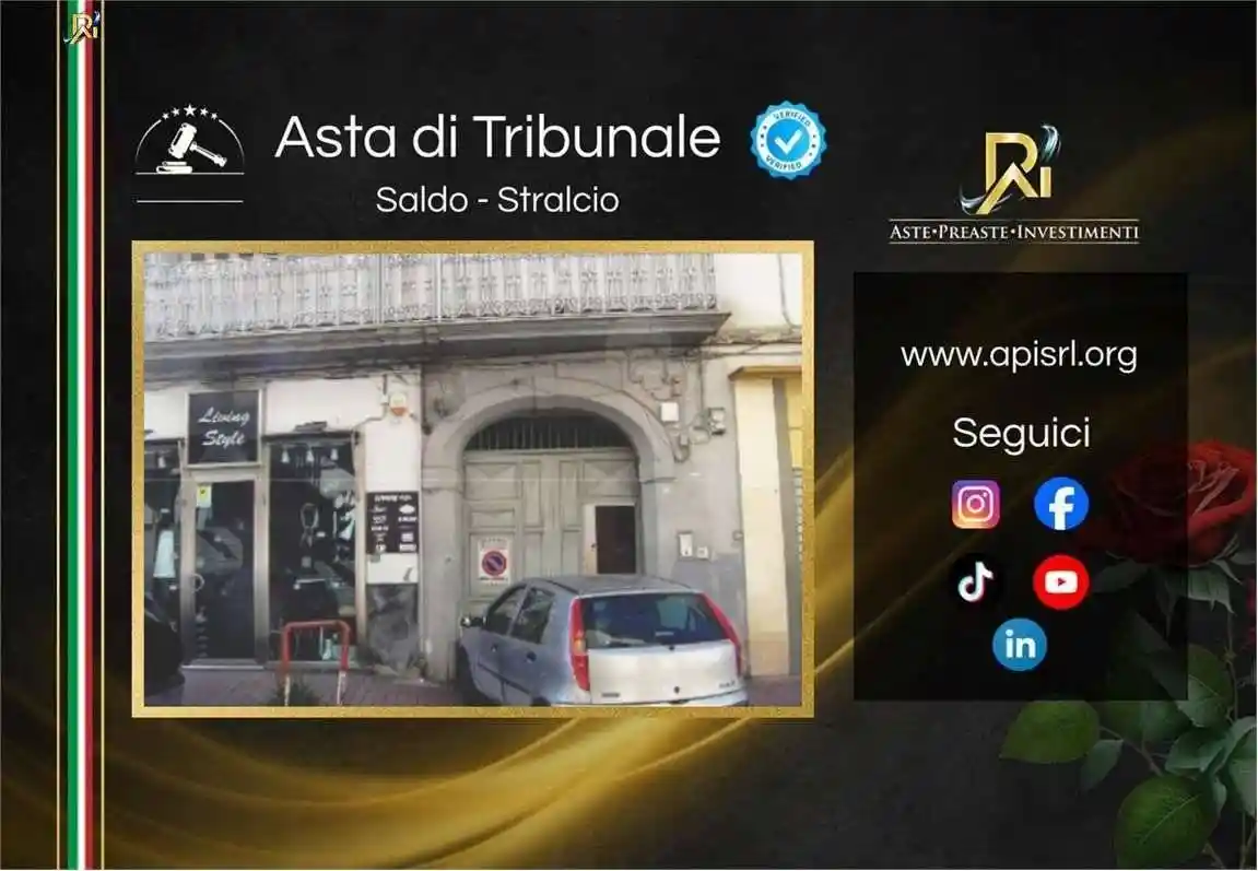 Appartamento in vendita a Napoli