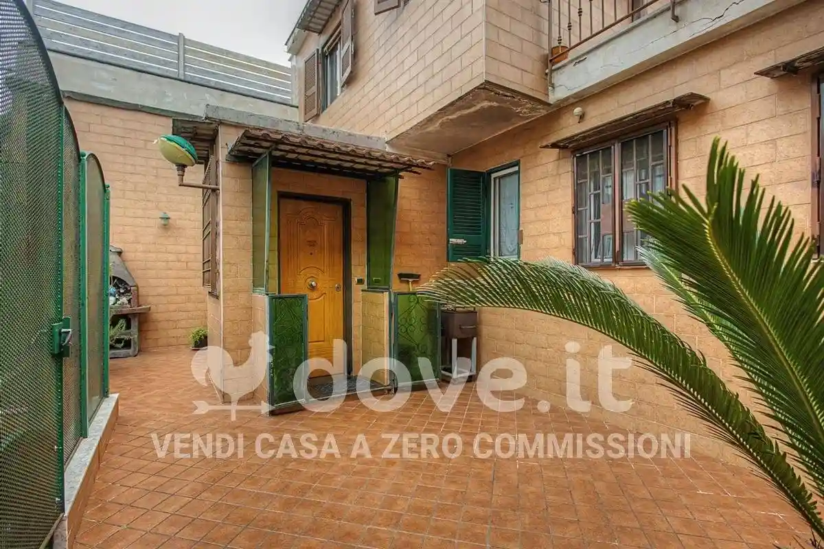 Appartamento in vendita a Napoli