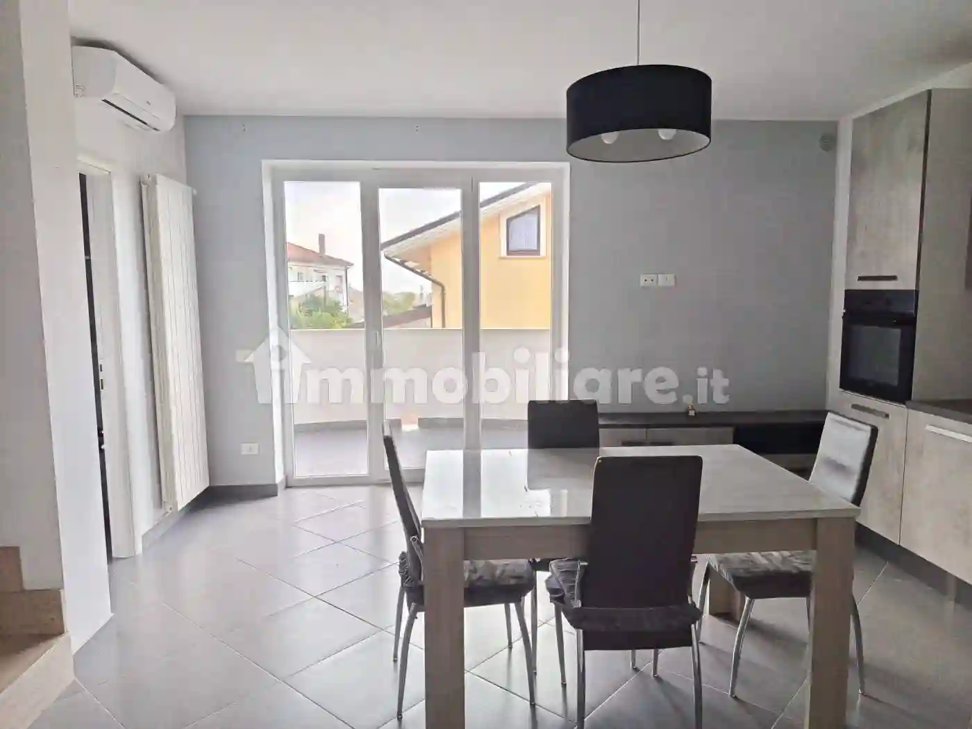 Villetta a schiera - foto 2