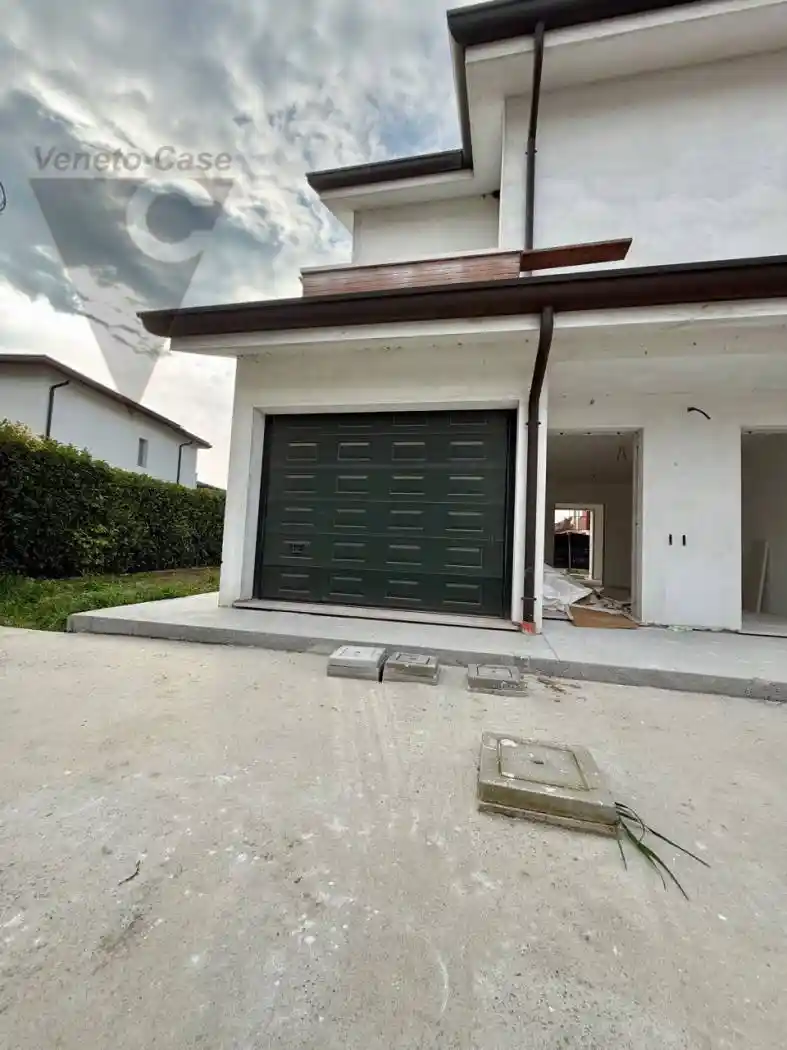 Villa in vendita a Legnaro