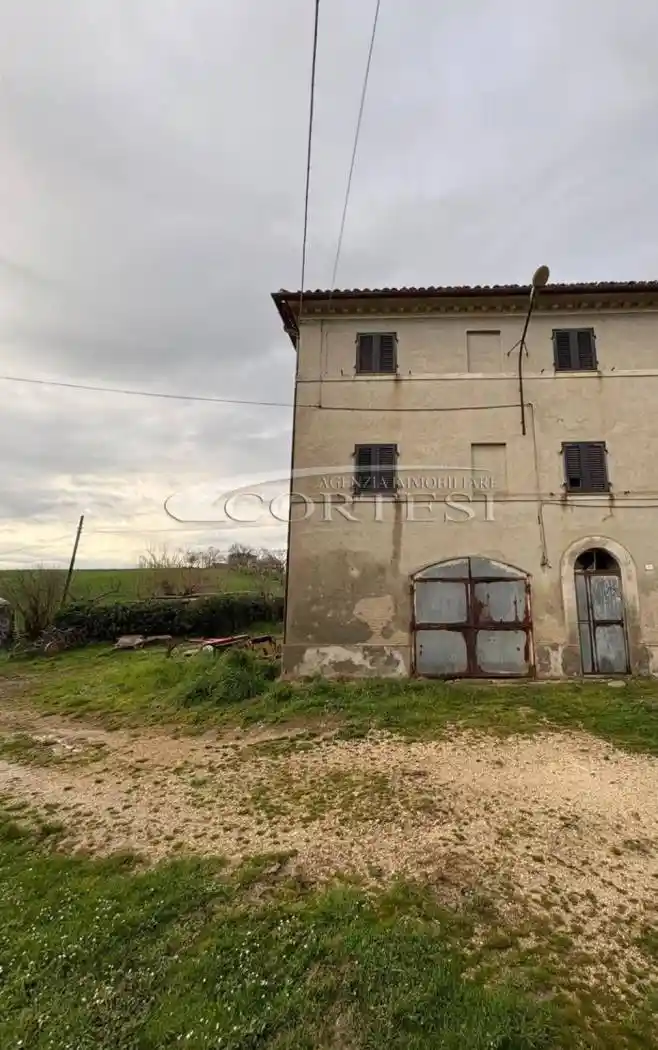 Casa indipendente in vendita a San Costanzo