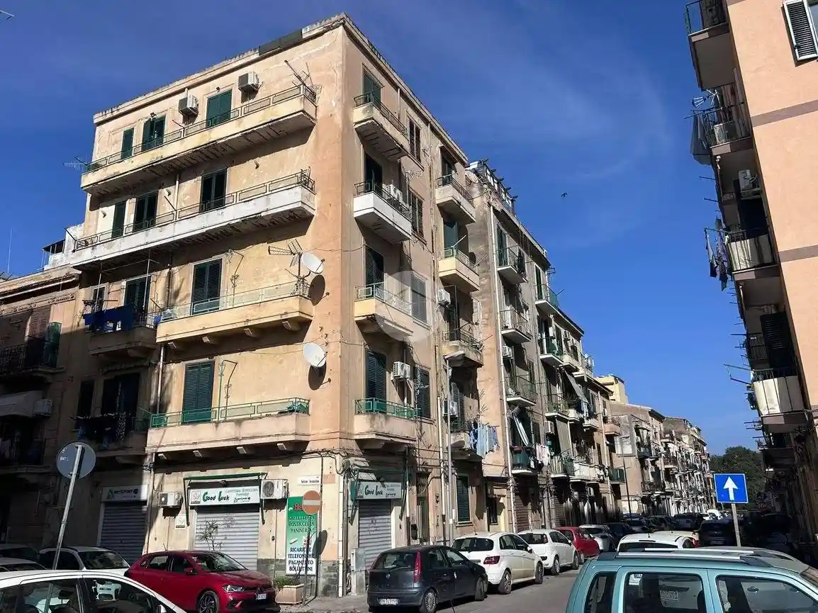 Appartamento in vendita a Palermo