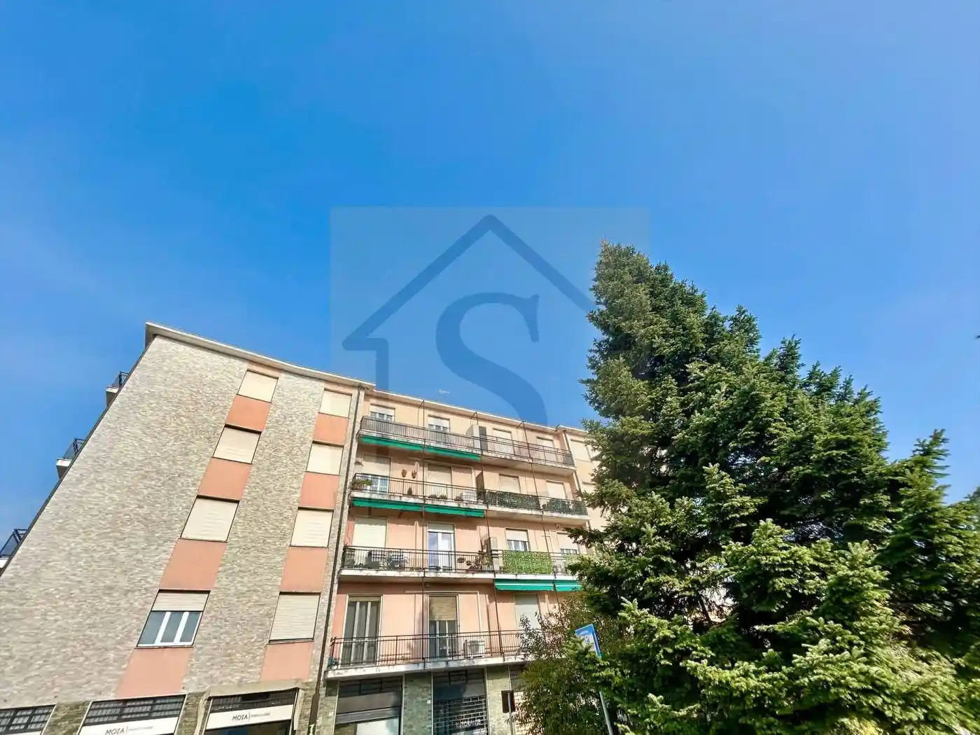 Appartamento in vendita a Lesmo