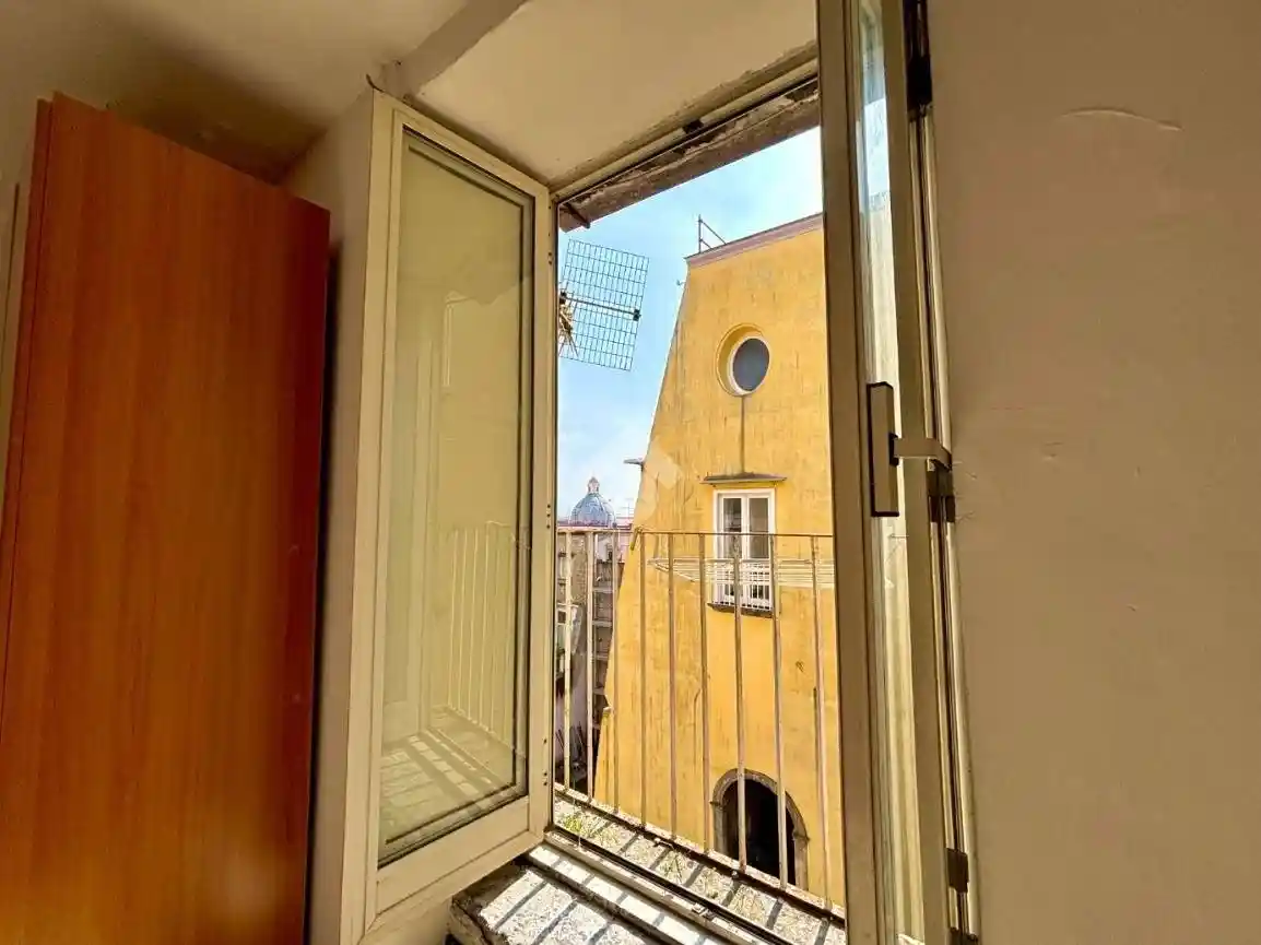 Appartamento in vendita a Napoli