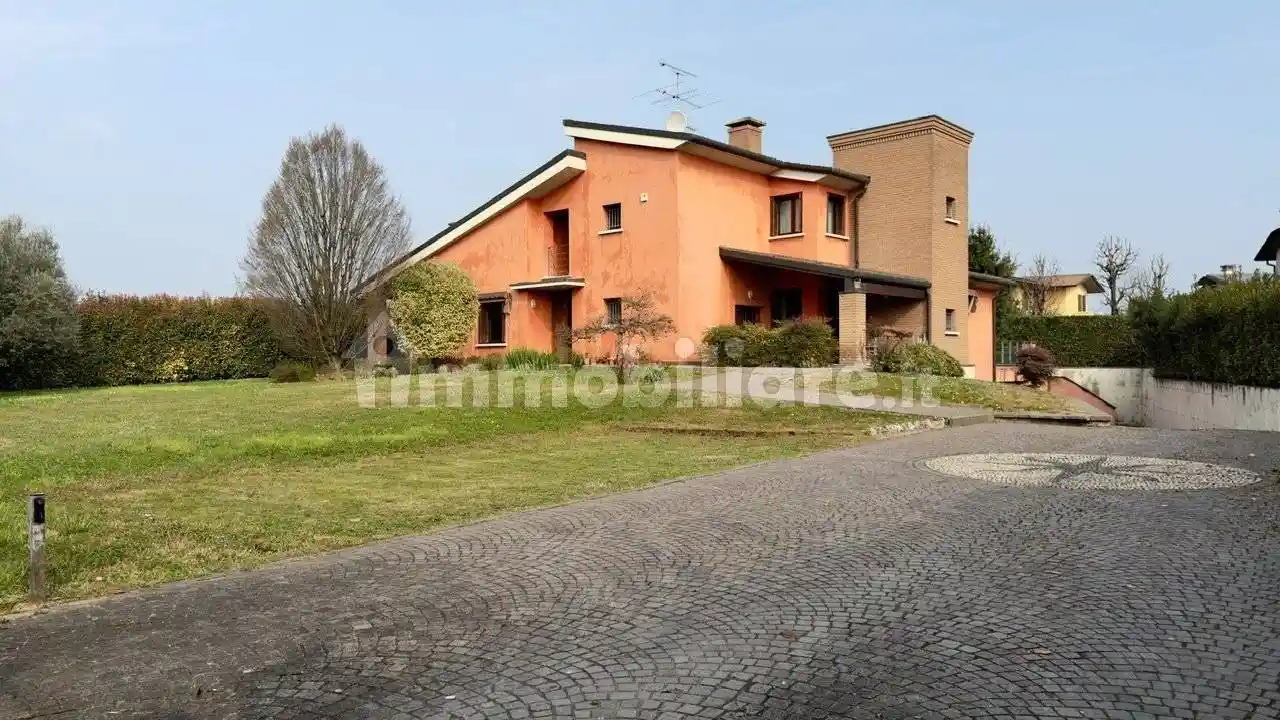 Villa in vendita a San Zeno Naviglio