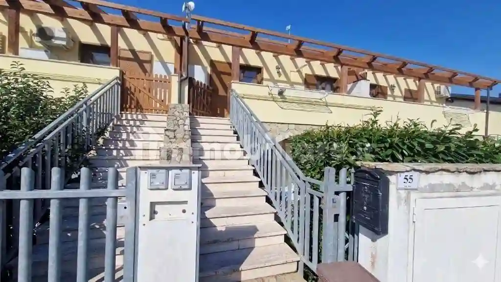 Villetta a schiera - foto 2