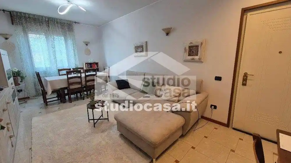 Appartamento in vendita a Rivolta d'Adda
