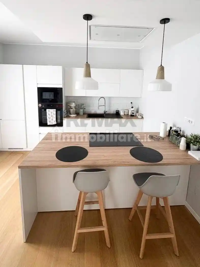 Appartamento in vendita a Turate