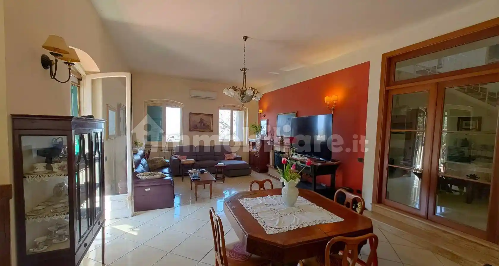 Villa in vendita a Albanella