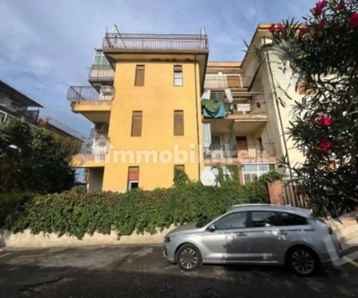 Appartamento in vendita a Giardini-Naxos