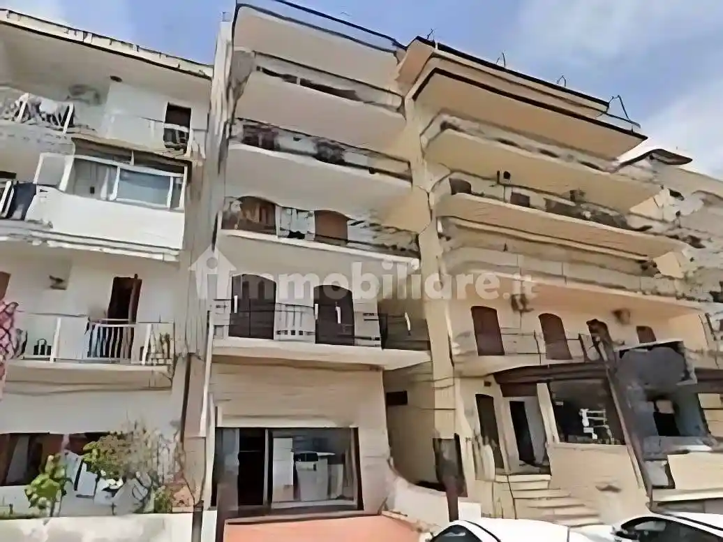 Appartamento in vendita a Giardini-Naxos