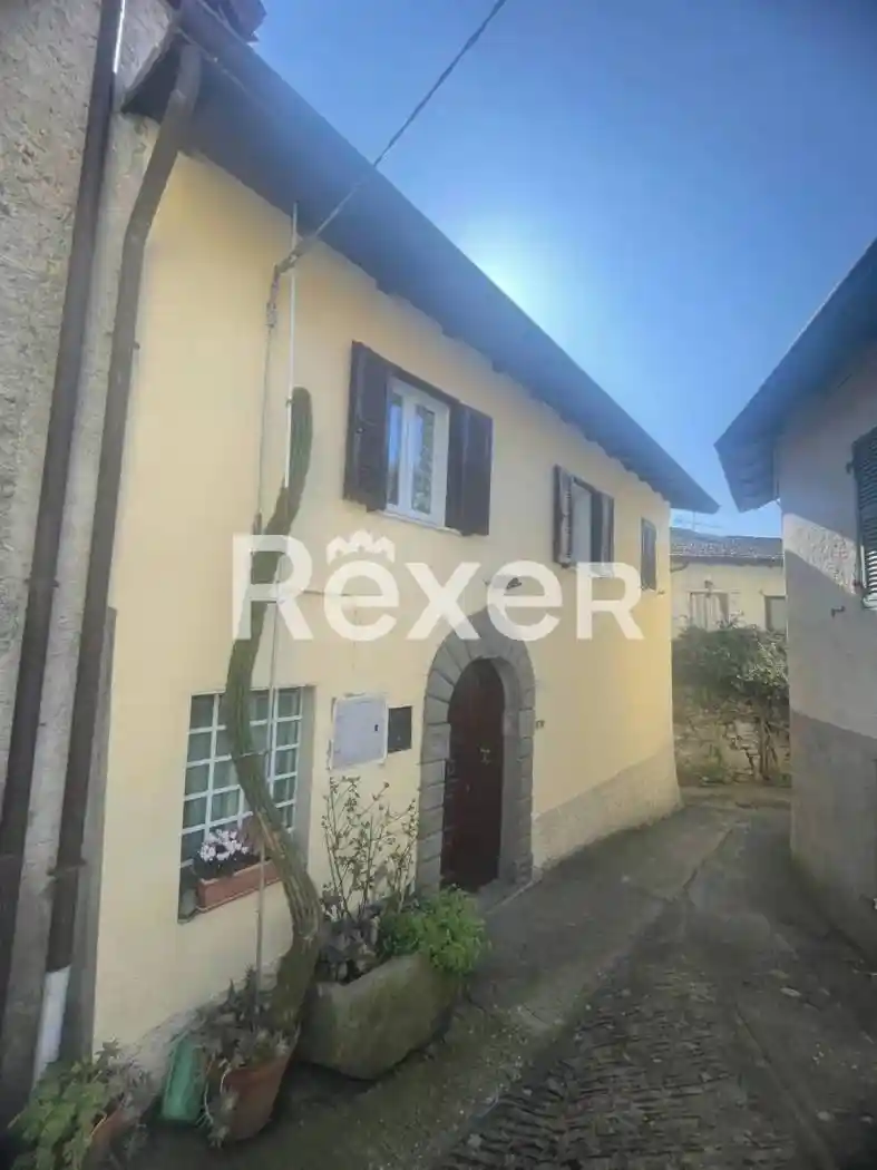 Casa indipendente in vendita a Licciana Nardi