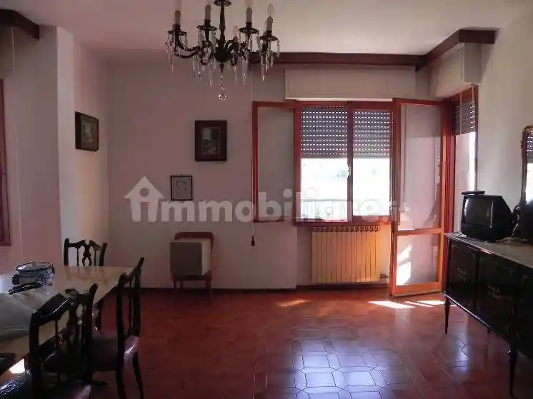 Appartamento in vendita a Viareggio