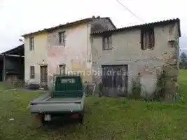 Rustico - Casale in vendita a Camaiore