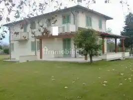 Villa in vendita a Pietrasanta