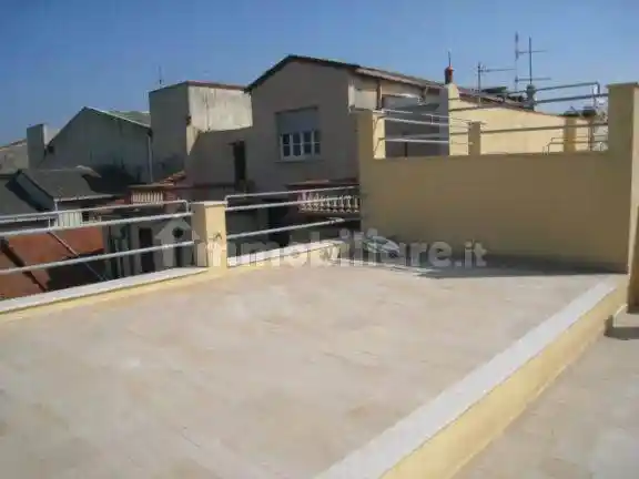 Appartamento in vendita a Viareggio