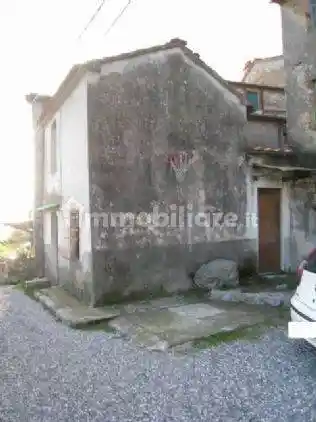Rustico - Casale in vendita a Camaiore
