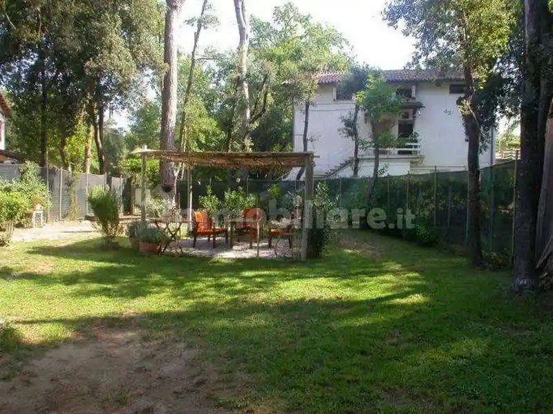 Appartamento in vendita a Viareggio