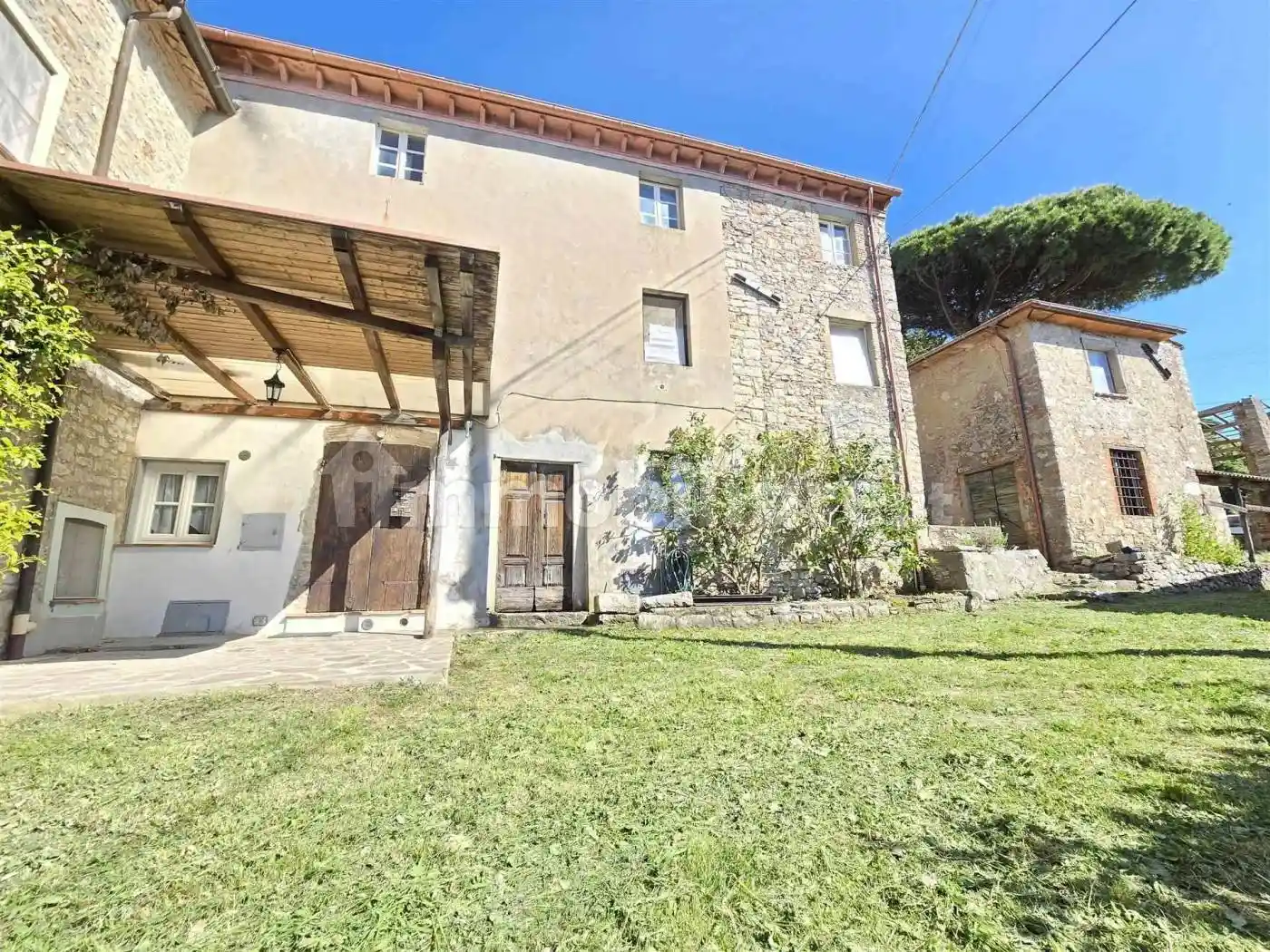 Rustico - Casale in vendita a Camaiore