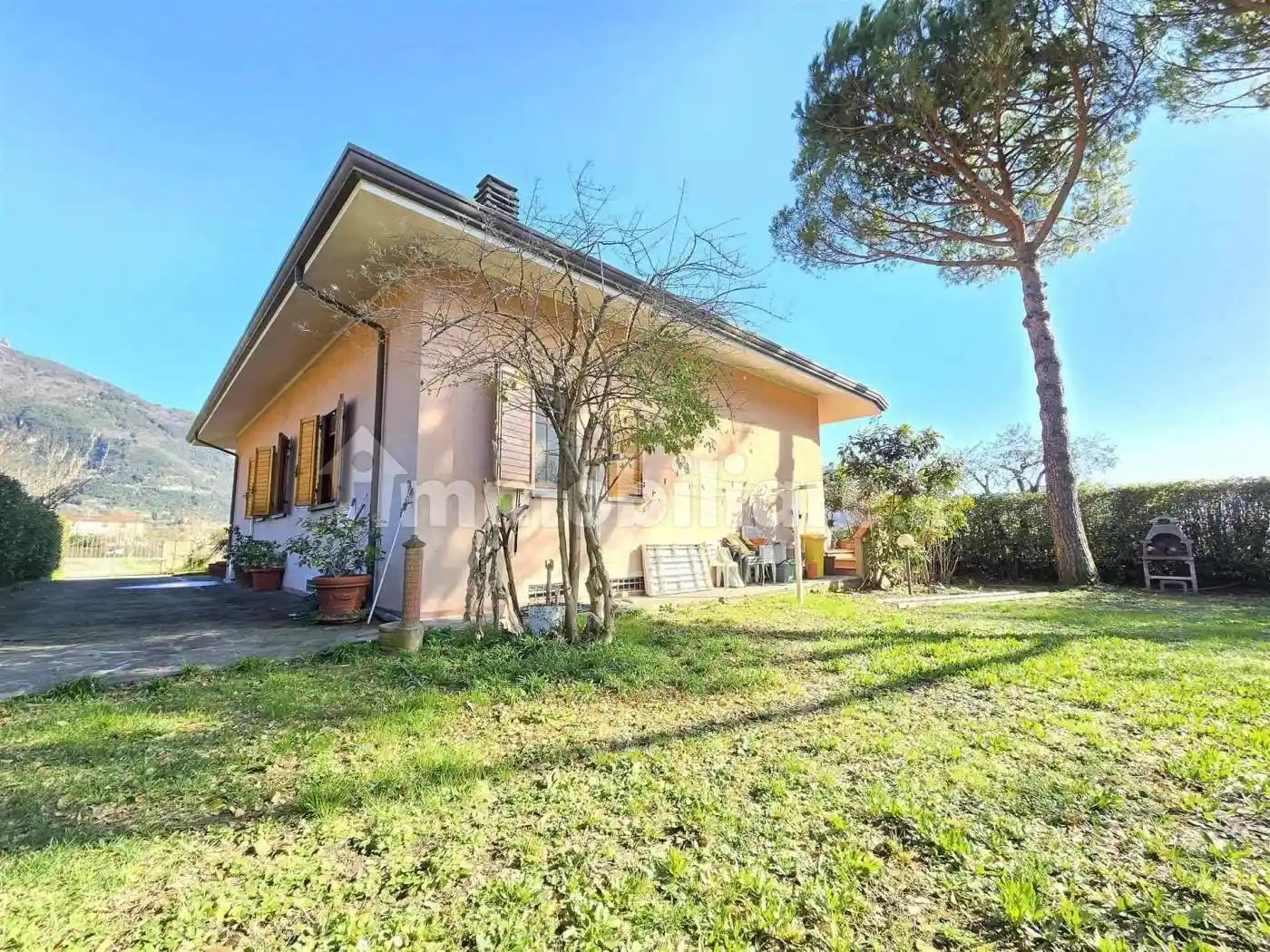 Villa in vendita a Camaiore