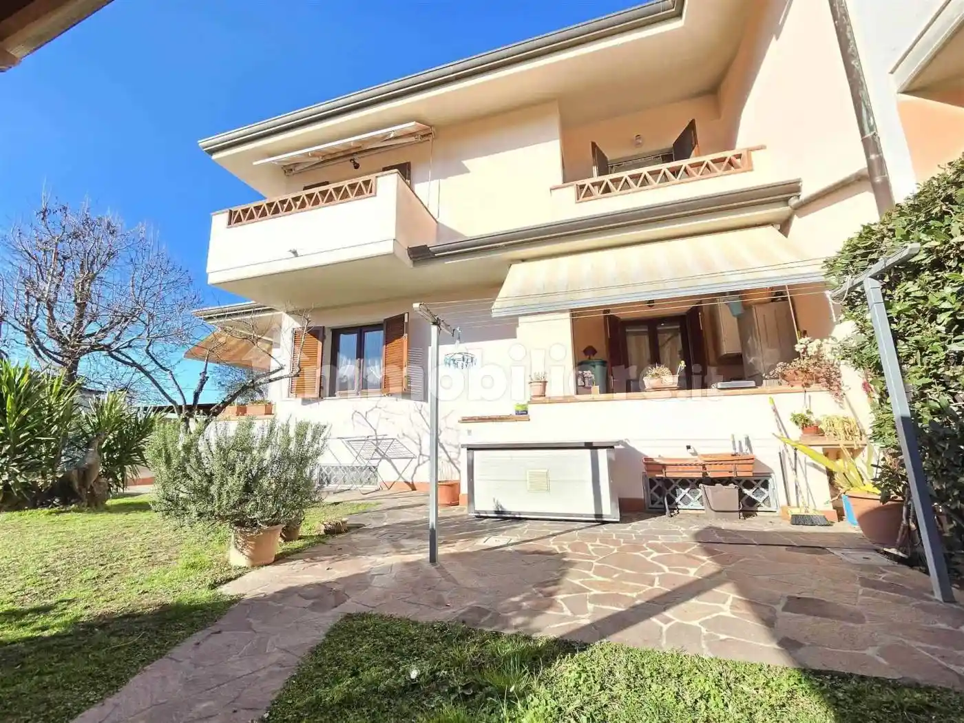 Villetta a schiera in vendita a Pietrasanta