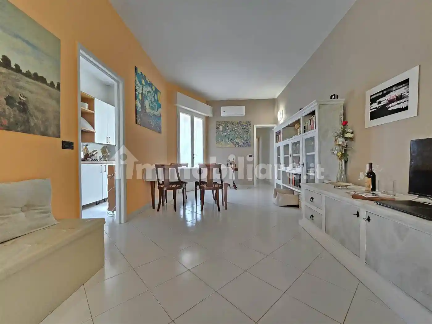 Appartamento in vendita a Viareggio