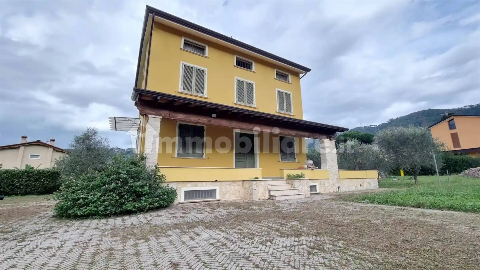 Villa in vendita a Massarosa