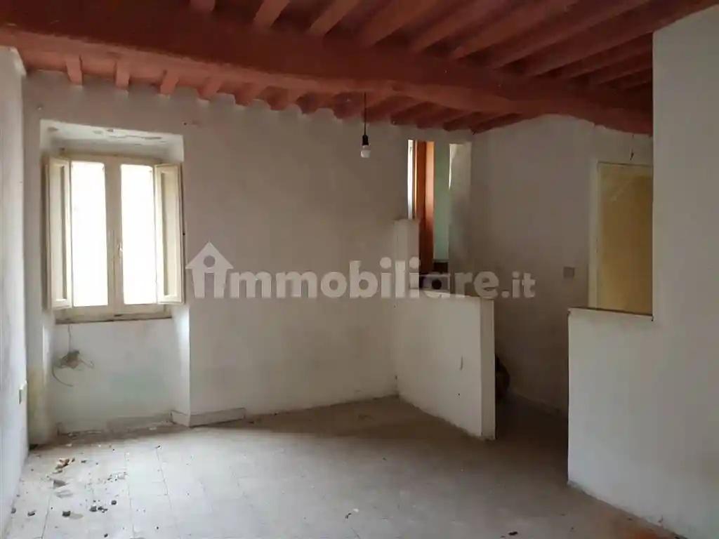 Casa indipendente in vendita a Camaiore