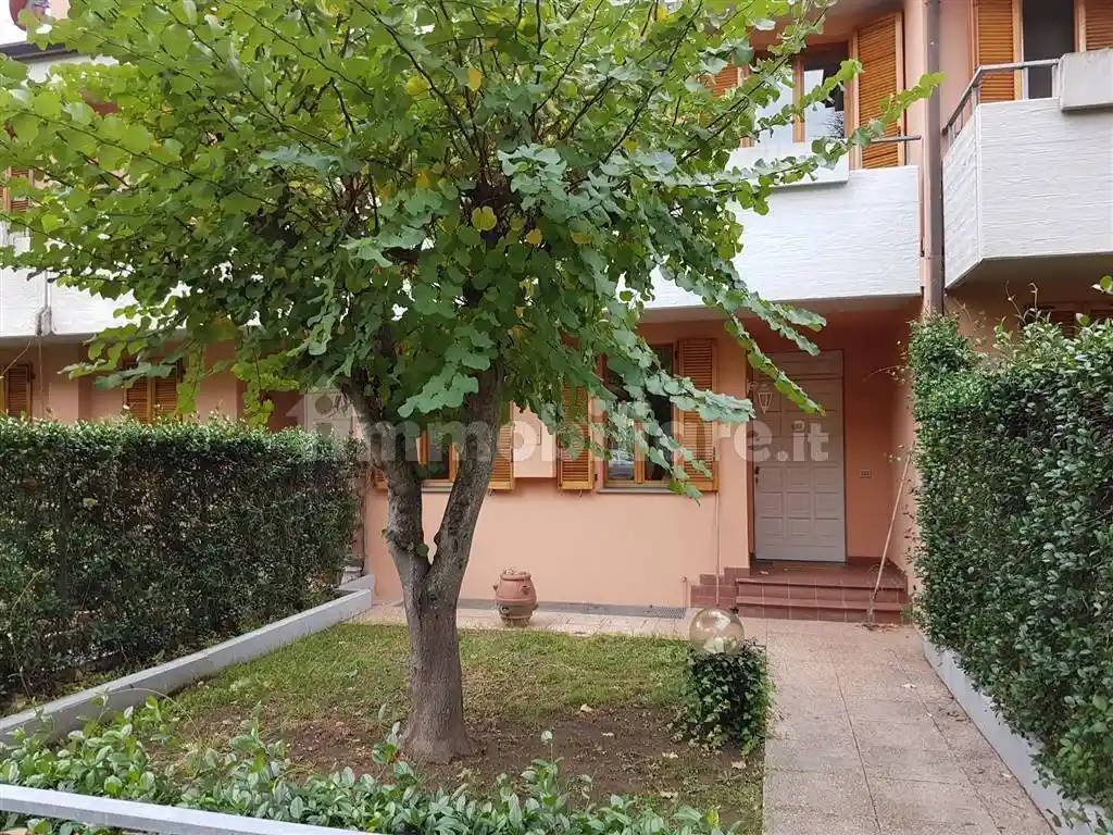 Villetta a schiera in vendita a Massarosa