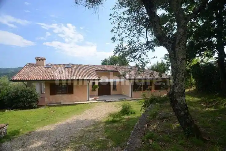 Villa in vendita a Camaiore