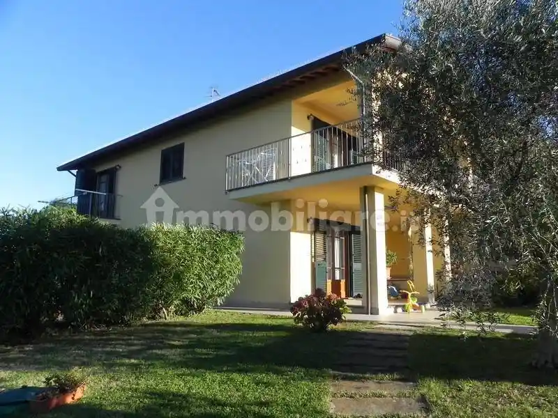 Villa in vendita a Massarosa